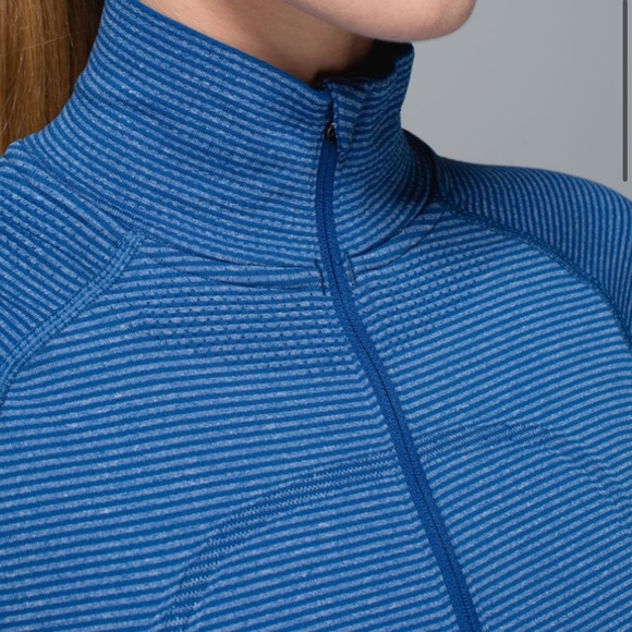 Lululemon Run: Swiftly Tech 1/2 Zip in Tonka Stripe Heathered Blue Rugged Blue - Picture 4 of 14